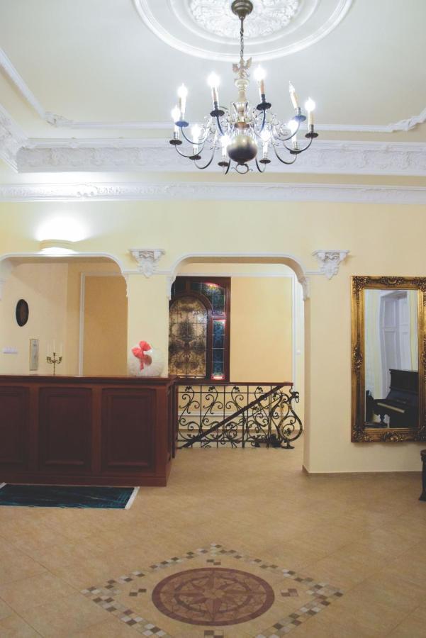 Palac Fabrykanta Myszków Exterior foto